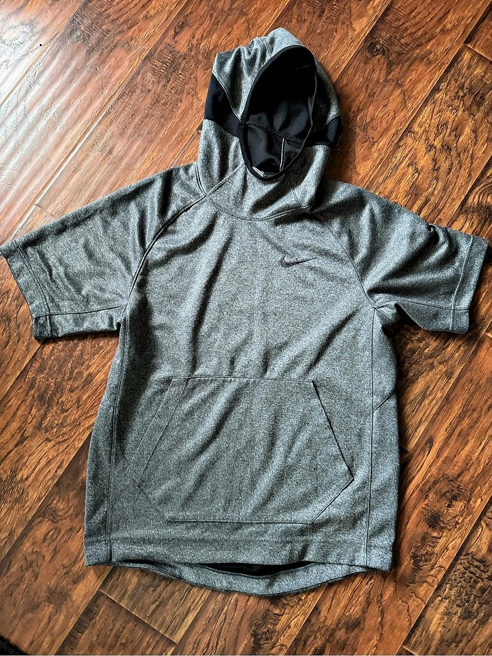 Nike Dri-Fit Short Sleeve Hoodie Men's Gray Medium Like New